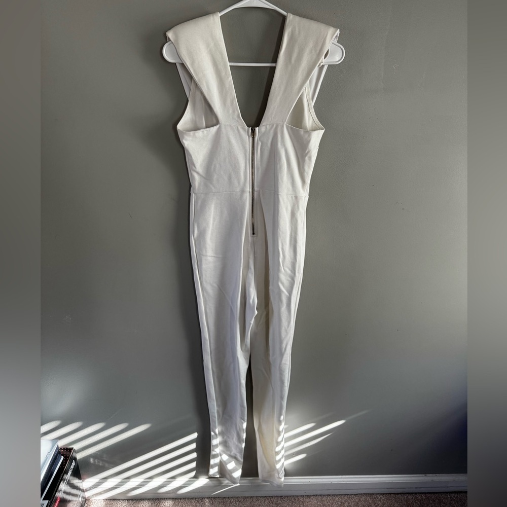 Elegant White Jumpsuit (BRAND NEW) - Picture 2 of 3